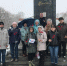 В день, когда мы отмечаем годовщину со дня рождения Владимира Ильича Ленина, коммунисты и комсомольцы Комсомольска-на-Амуре собрались у памятника вождю на площади им. В.И. Ленина. В знак уважения и памяти они возложили к подножию монумента цветы. - КПРФ